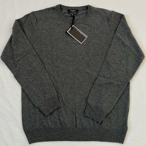Mantovani Studio 100% Cashmere Crewneck Sweater Made in Italy.